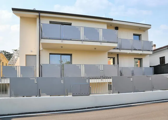 Sara * 바르돌리노